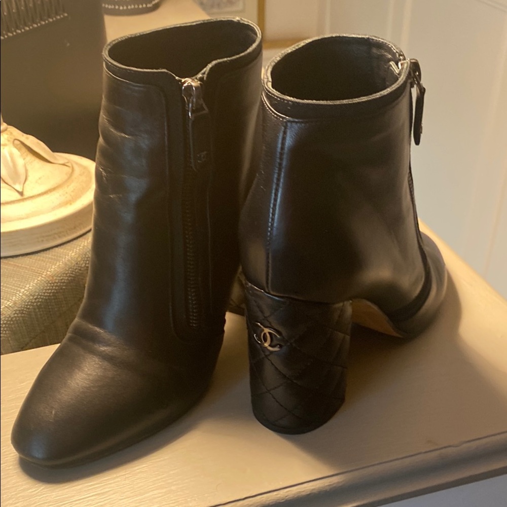 Chanel Black Leather Ankle Boots - Picture 4 of 17